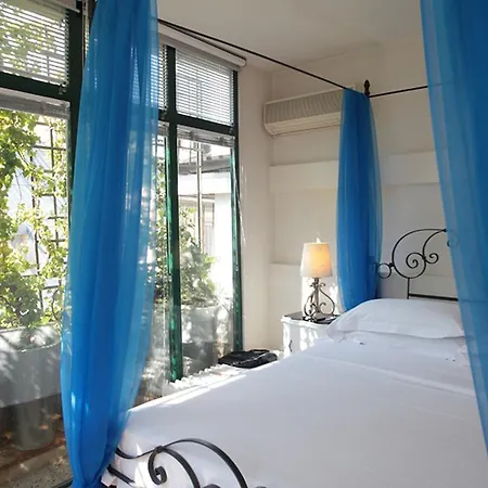 Hotel Antica Dei Mercanti 4*